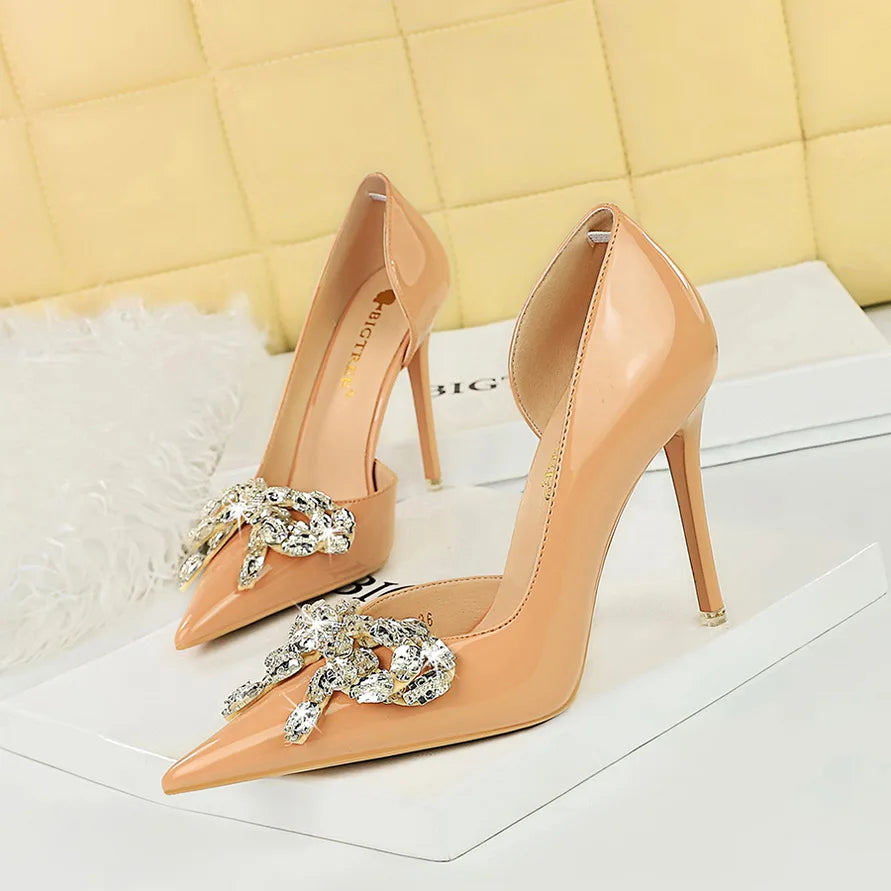 Article comforme à l'image, créez votre style en choisissant votre taille, couleur pour une satifaction parfaite!