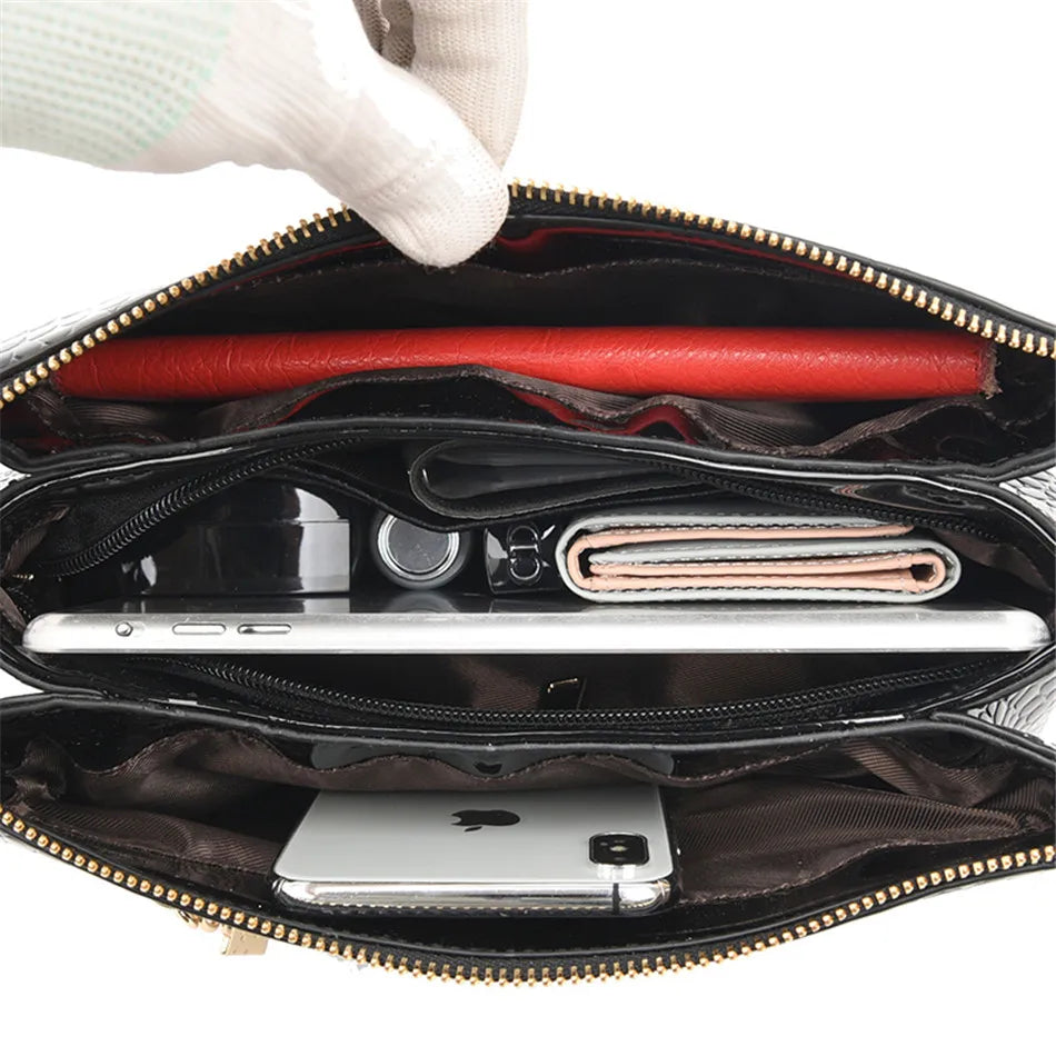 Article comforme à l'image, créez votre style en choisissant votre taille, couleur pour une satifaction parfaite!