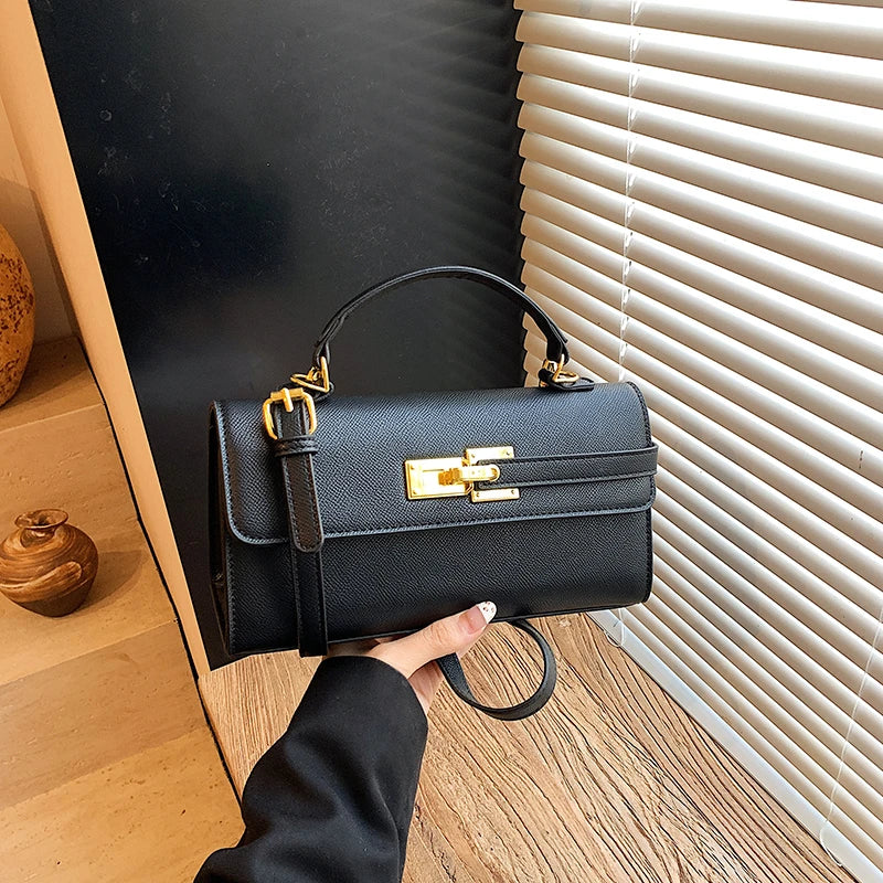 Article comforme à l'image, créez votre style en choisissant votre taille, couleur pour une satifaction parfaite!