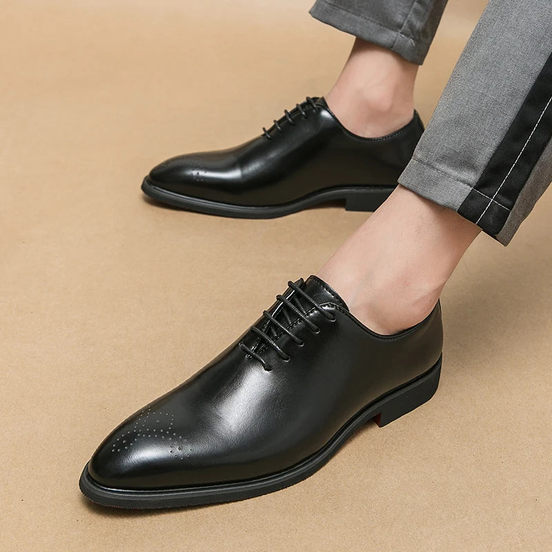 Chaussures en cuir verni de luxe pour hommes Oxfords à lacets élégantes