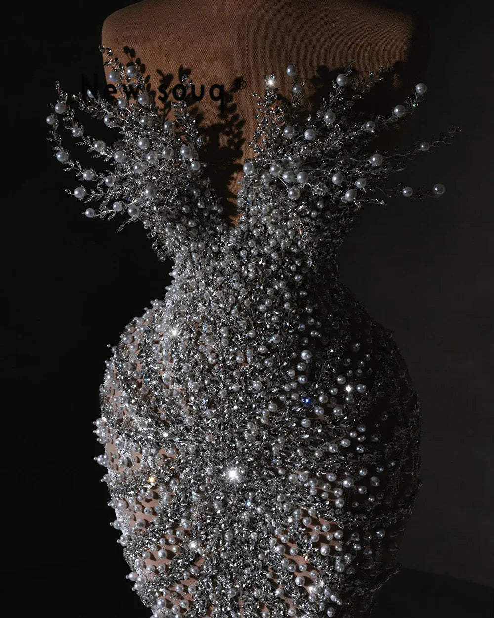 Article comforme à l'image, créez votre style en choisissant votre taille, couleur pour une satifaction parfaite!