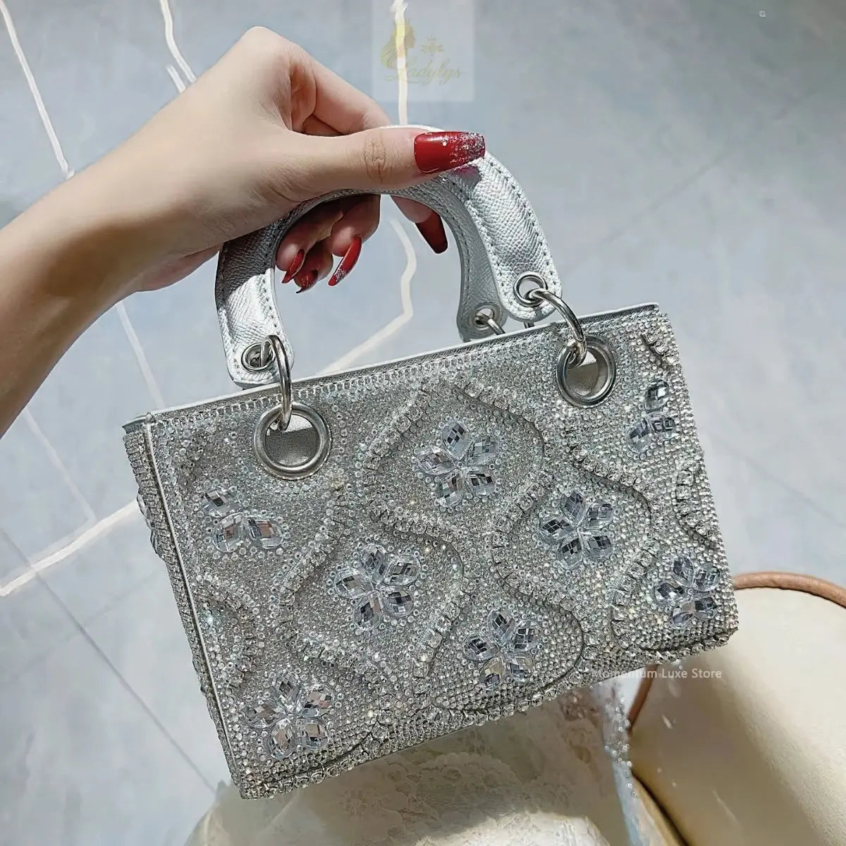 Luxury Women Shoulder Crossbody Evening Handbag Diamond Decoration Long Chain Bag LADYLYS