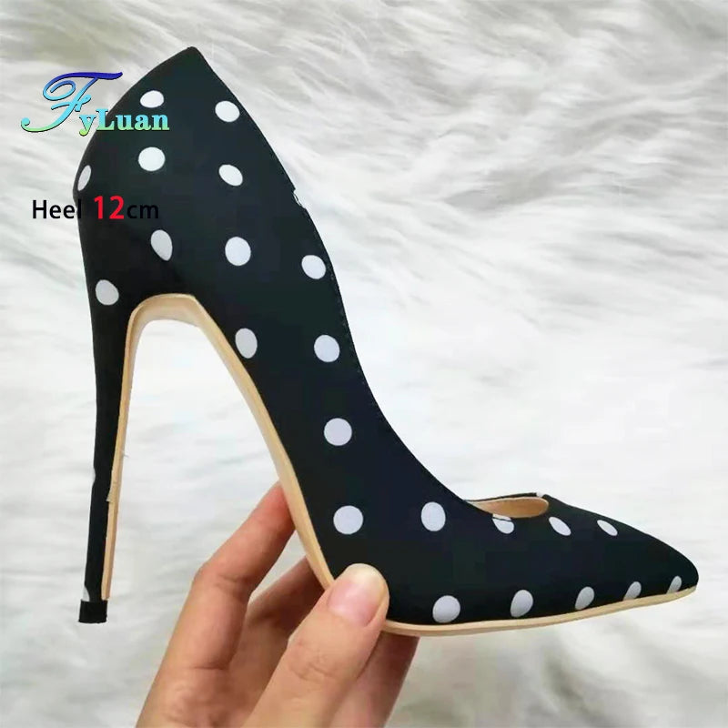 Article comforme à l'image, créez votre style en choisissant votre taille, couleur pour une satifaction parfaite!