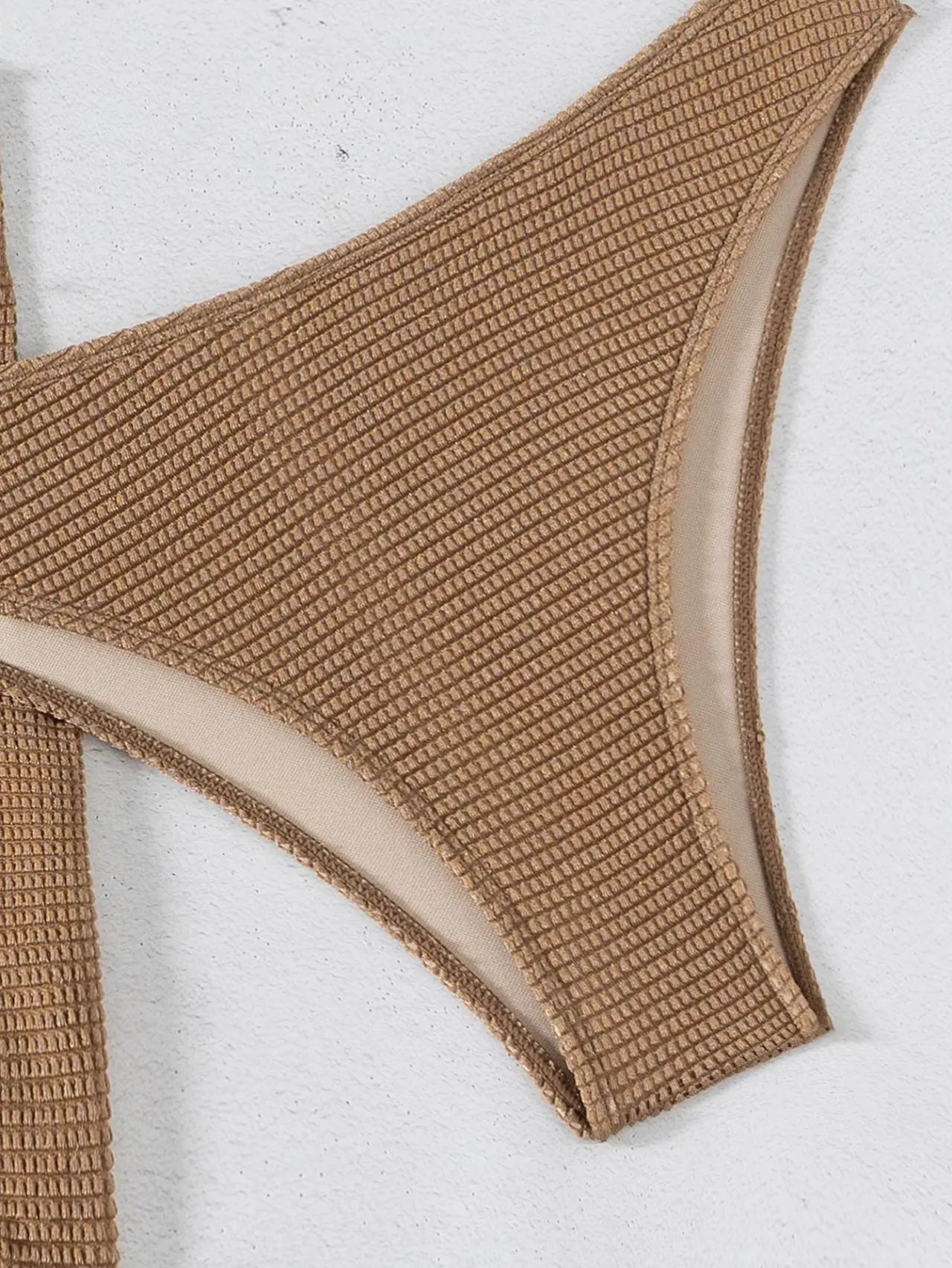 Article comforme à l'image, créez votre style en choisissant votre taille, couleur pour une satifaction parfaite!