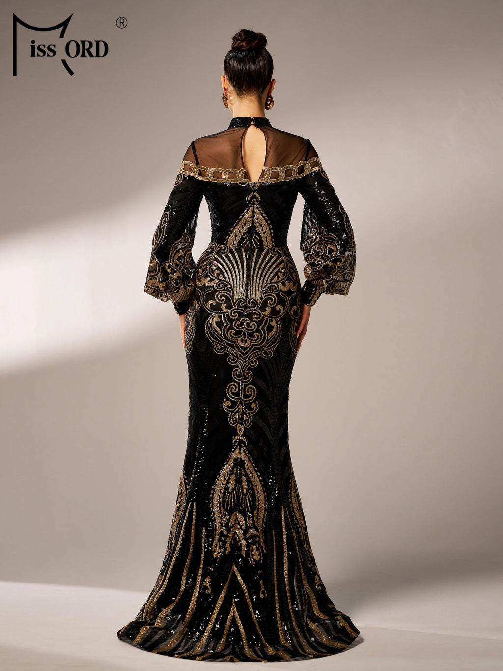 Article comforme à l'image, créez votre style en choisissant votre taille, couleur pour une satifaction parfaite!