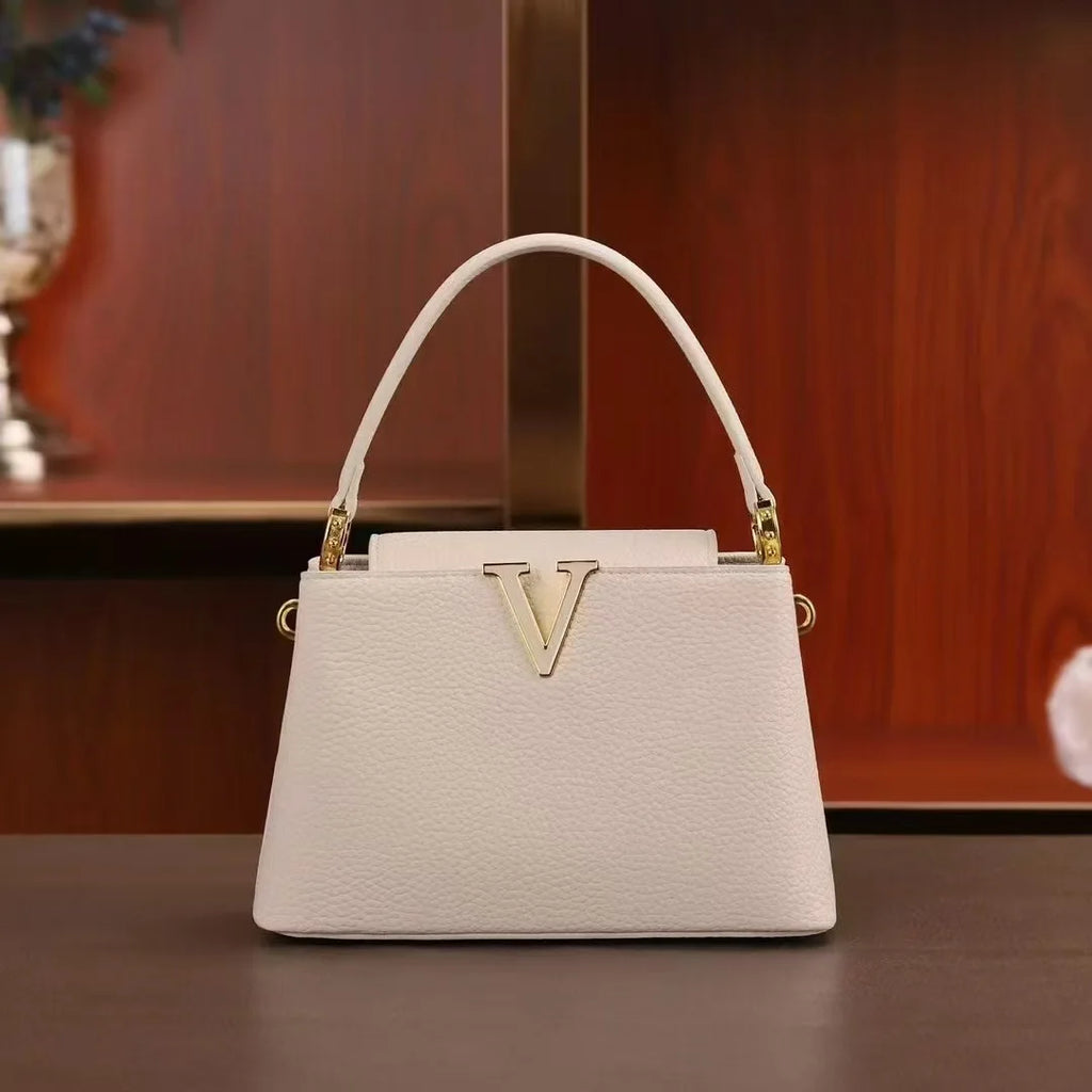 V-shaped decorative handheld fashionable messenger bag trendy bucket small bag LADYLYS
