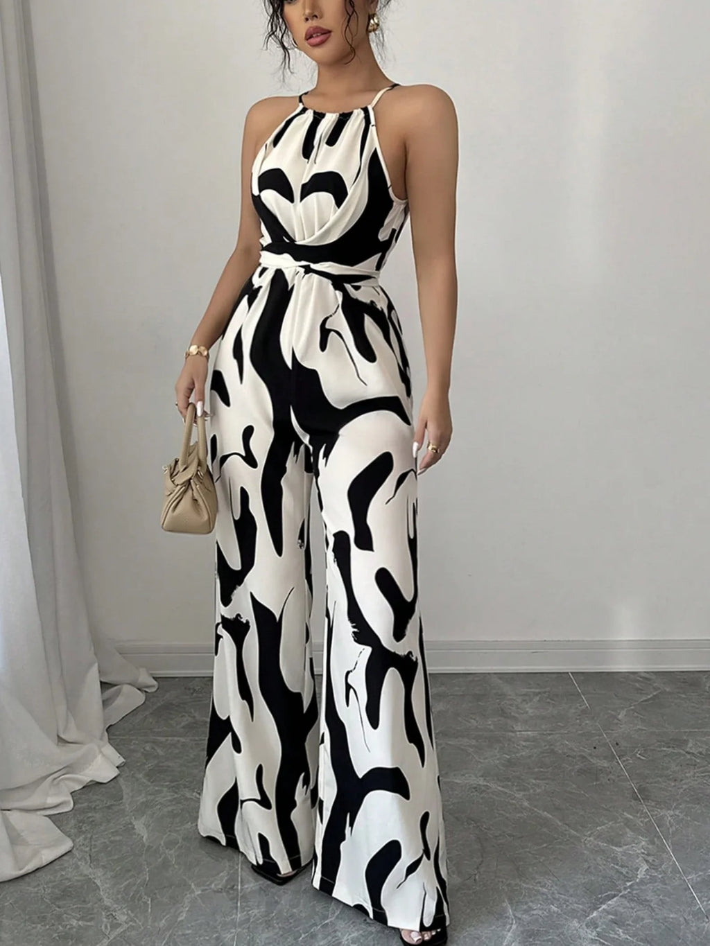 Article comforme à l'image, créez votre style en choisissant votre taille, couleur pour une satifaction parfaite!