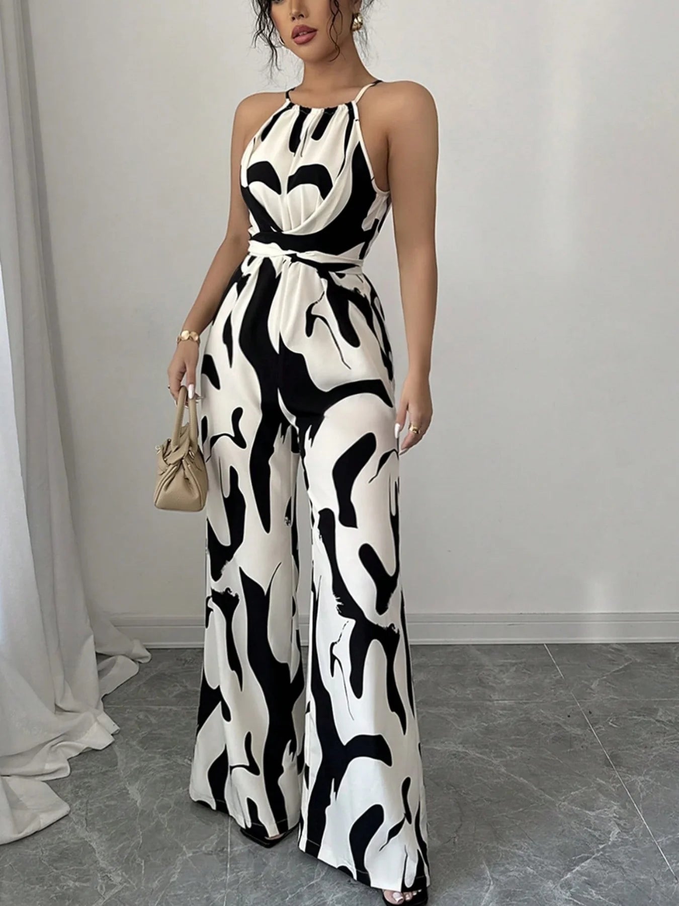 Article comforme à l'image, créez votre style en choisissant votre taille, couleur pour une satifaction parfaite!