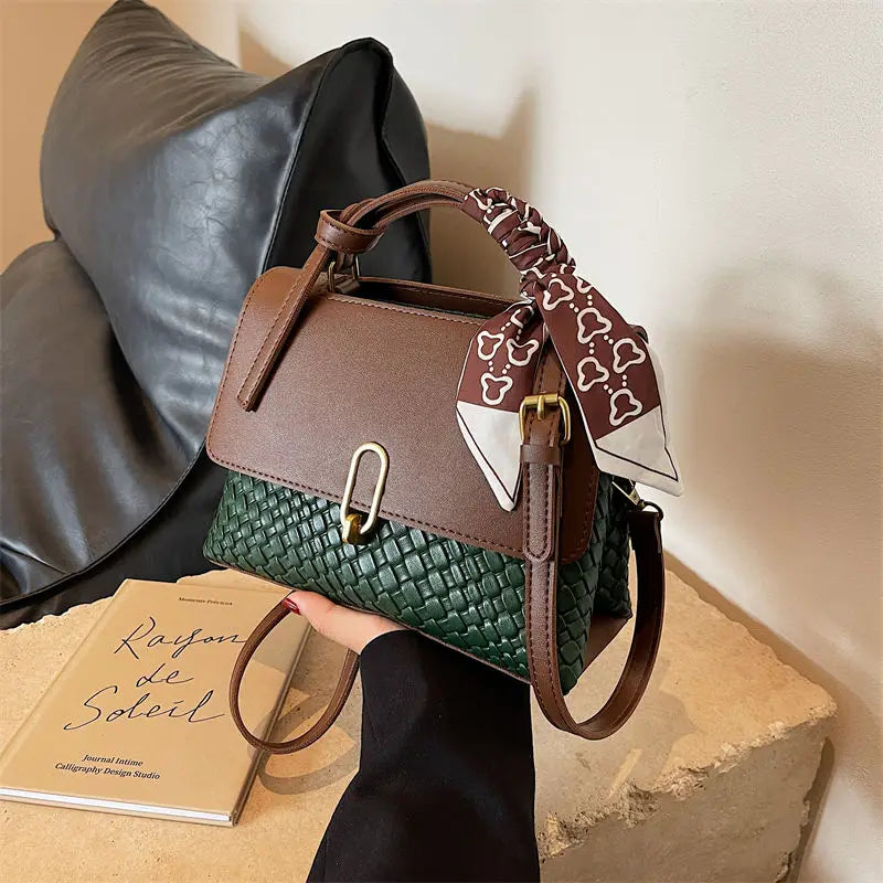 Article comforme à l'image, créez votre style en choisissant votre taille, couleur pour une satifaction parfaite!