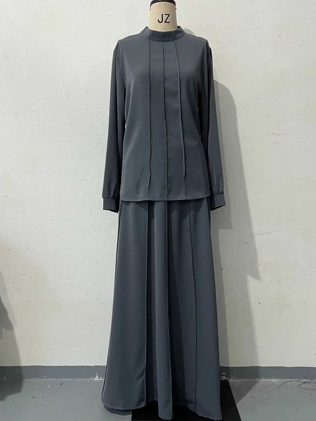 Article comforme à l'image, créez votre style en choisissant votre taille, couleur pour une satifaction parfaite!