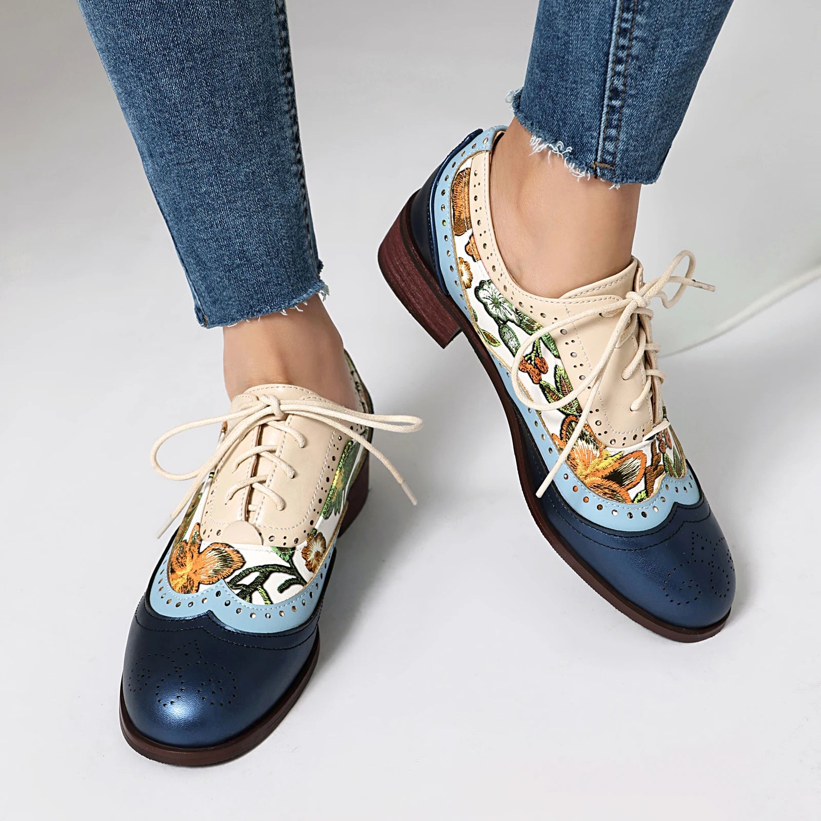 Article comforme à l'image, créez votre style en choisissant votre taille, couleur pour une satifaction parfaite!