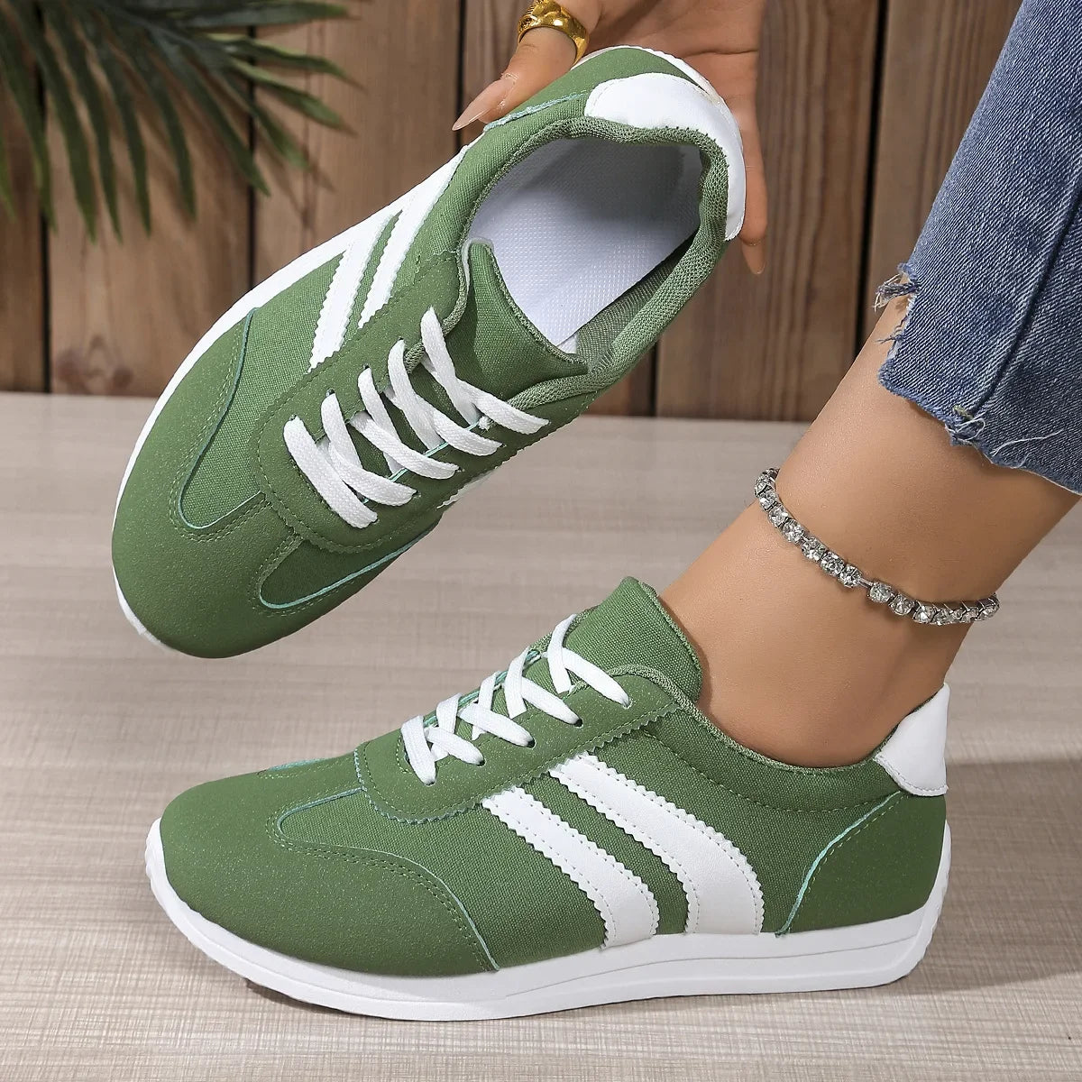 Article comforme à l'image, créez votre style en choisissant votre taille, couleur pour une satifaction parfaite!