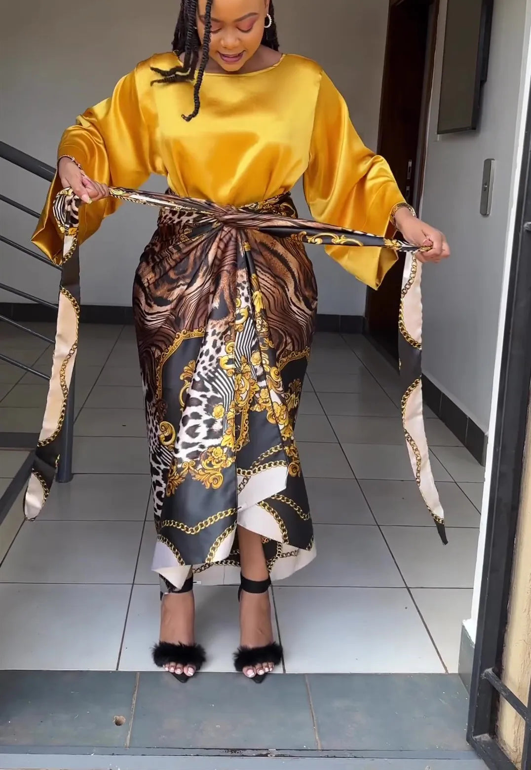 Article comforme à l'image, créez votre style en choisissant votre taille, couleur pour une satifaction parfaite!