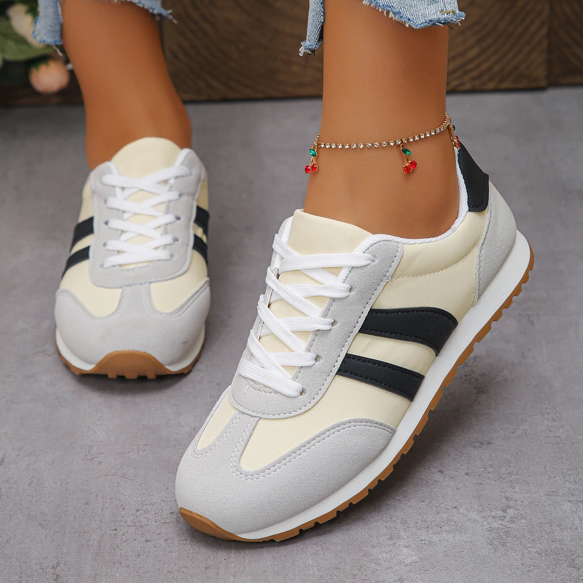 Article comforme à l'image, créez votre style en choisissant votre taille, couleur pour une satifaction parfaite!