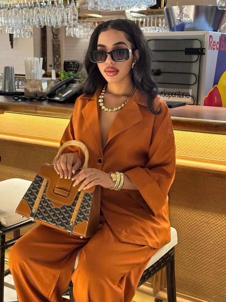 Article comforme à l'image, créez votre style en choisissant votre taille, couleur pour une satifaction parfaite!