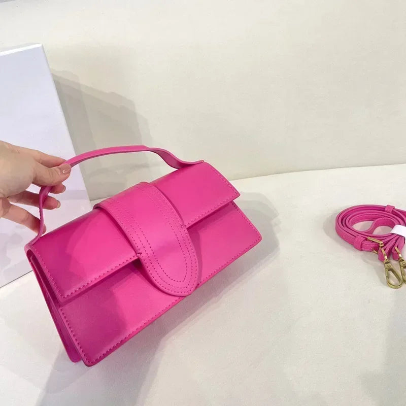 Article comforme à l'image, créez votre style en choisissant votre taille, couleur pour une satifaction parfaite!