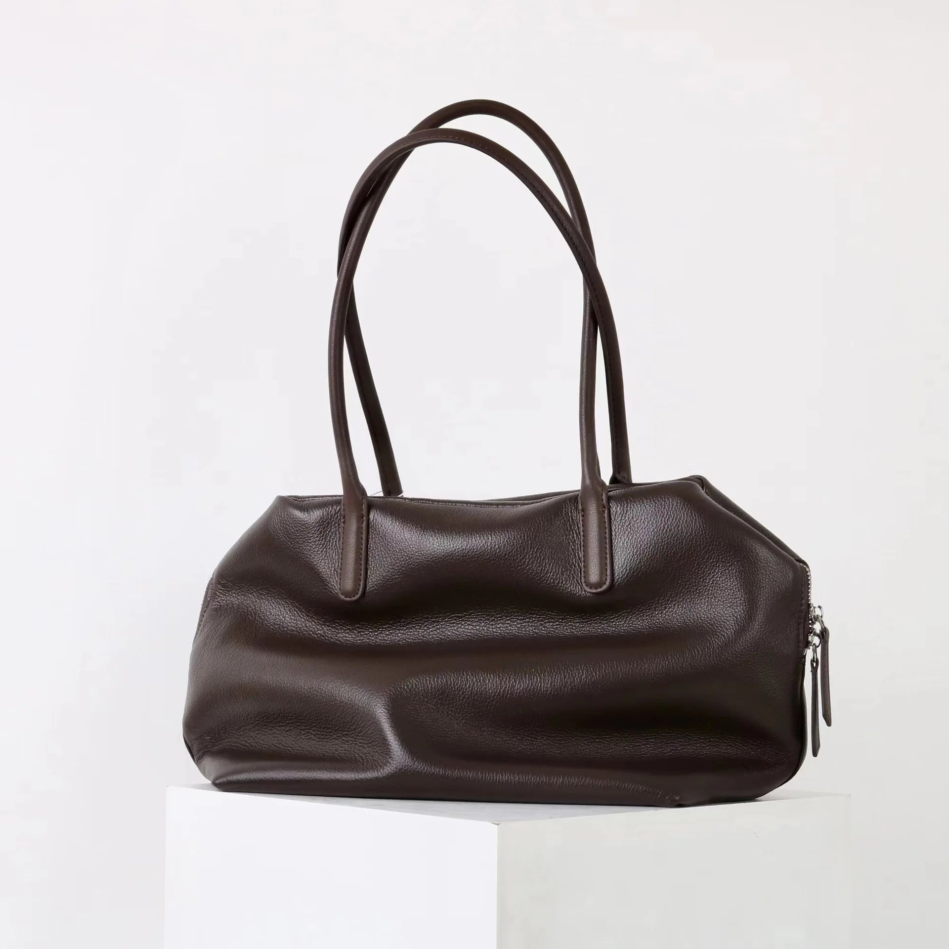 Article comforme à l'image, créez votre style en choisissant votre taille, couleur pour une satifaction parfaite!