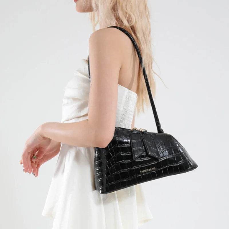 Article comforme à l'image, créez votre style en choisissant votre taille, couleur pour une satifaction parfaite!