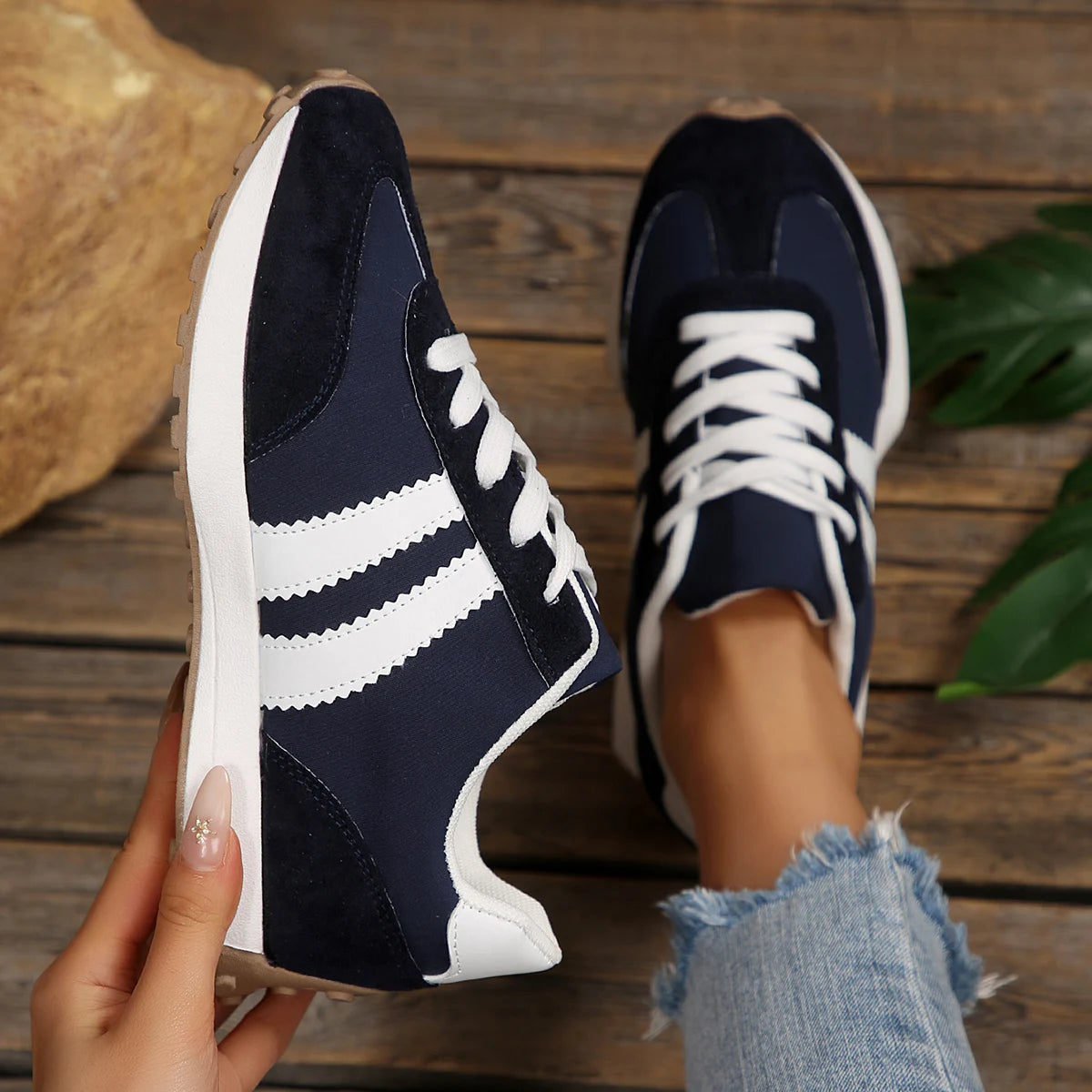 Article comforme à l'image, créez votre style en choisissant votre taille, couleur pour une satifaction parfaite!