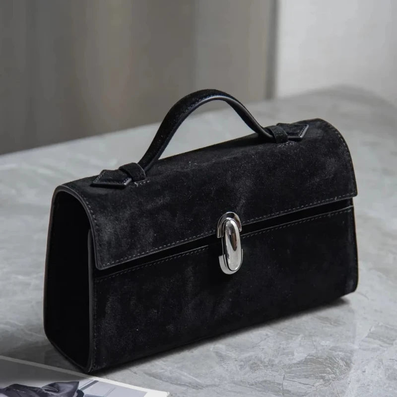 Article comforme à l'image, créez votre style en choisissant votre taille, couleur pour une satifaction parfaite!