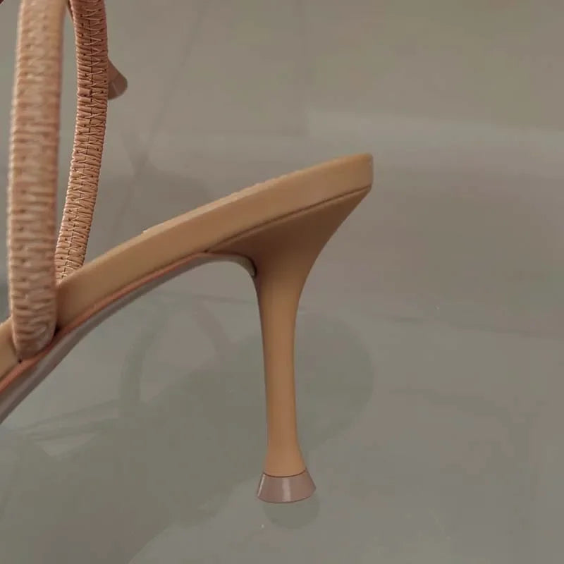 Article comforme à l'image, créez votre style en choisissant votre taille, couleur pour une satifaction parfaite!