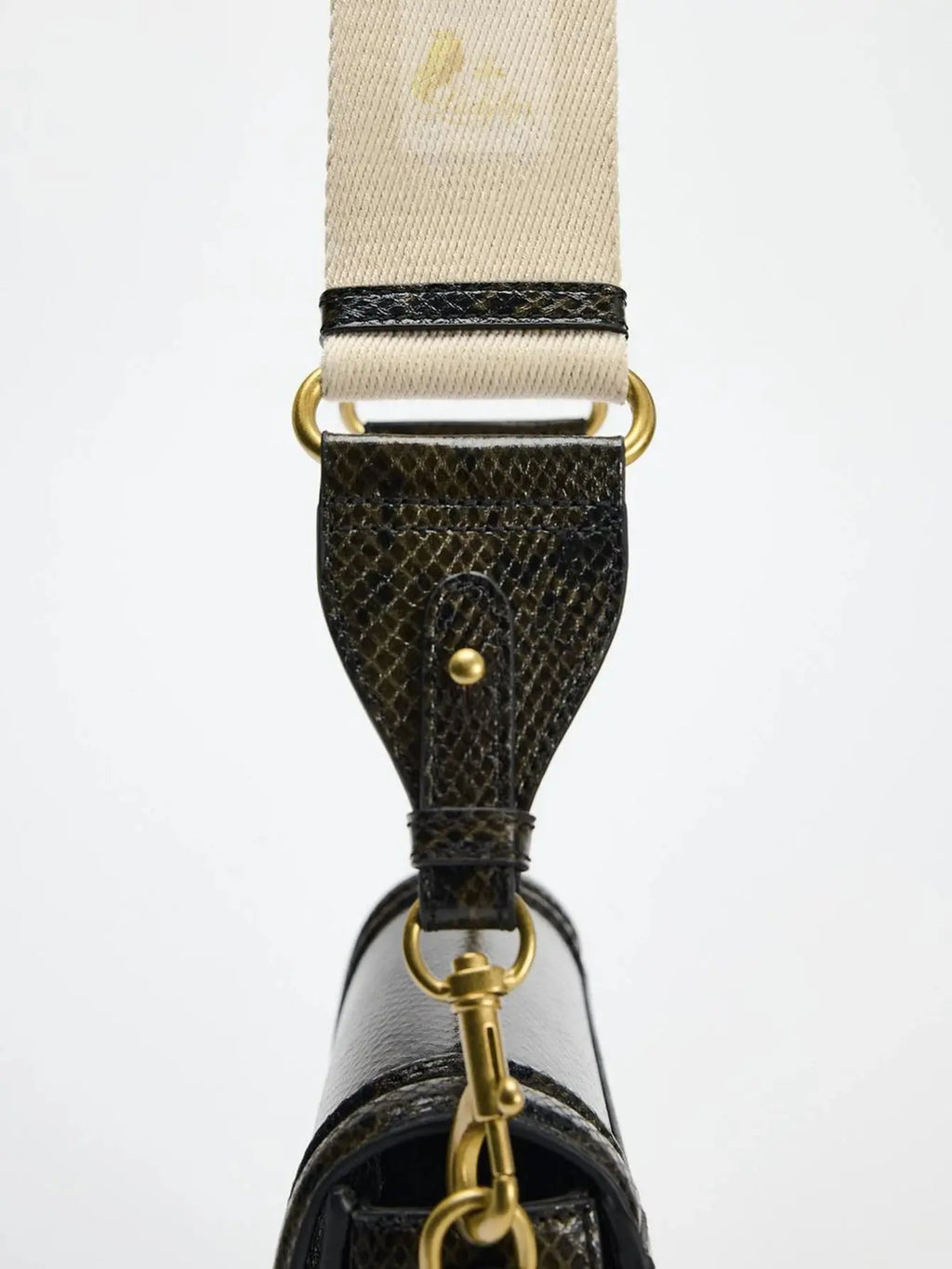 Magnetic buckle flip cover and decorative snake print crossbody bag LADYLYS
