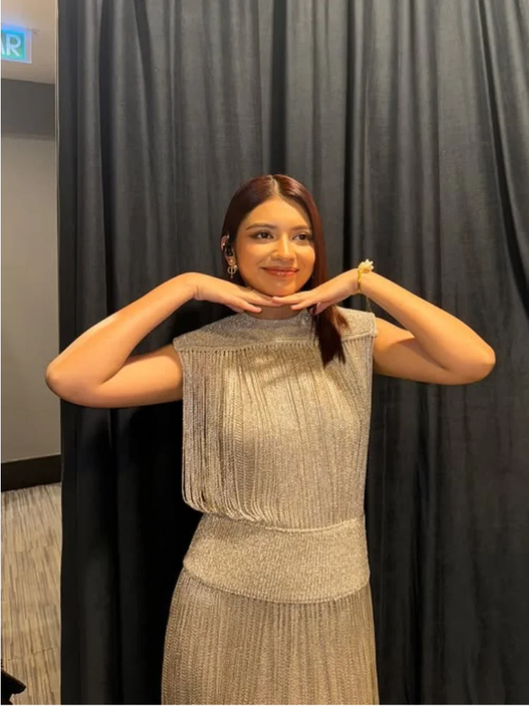 Article comforme à l'image, créez votre style en choisissant votre taille, couleur pour une satifaction parfaite!