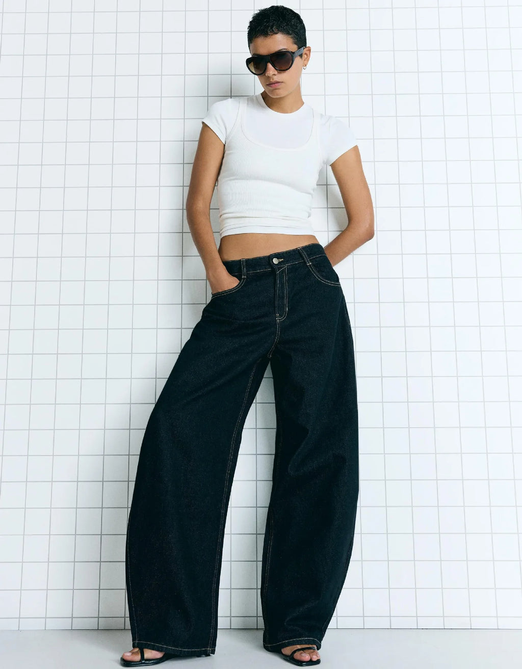 Article comforme à l'image, créez votre style en choisissant votre taille, couleur pour une satifaction parfaite!