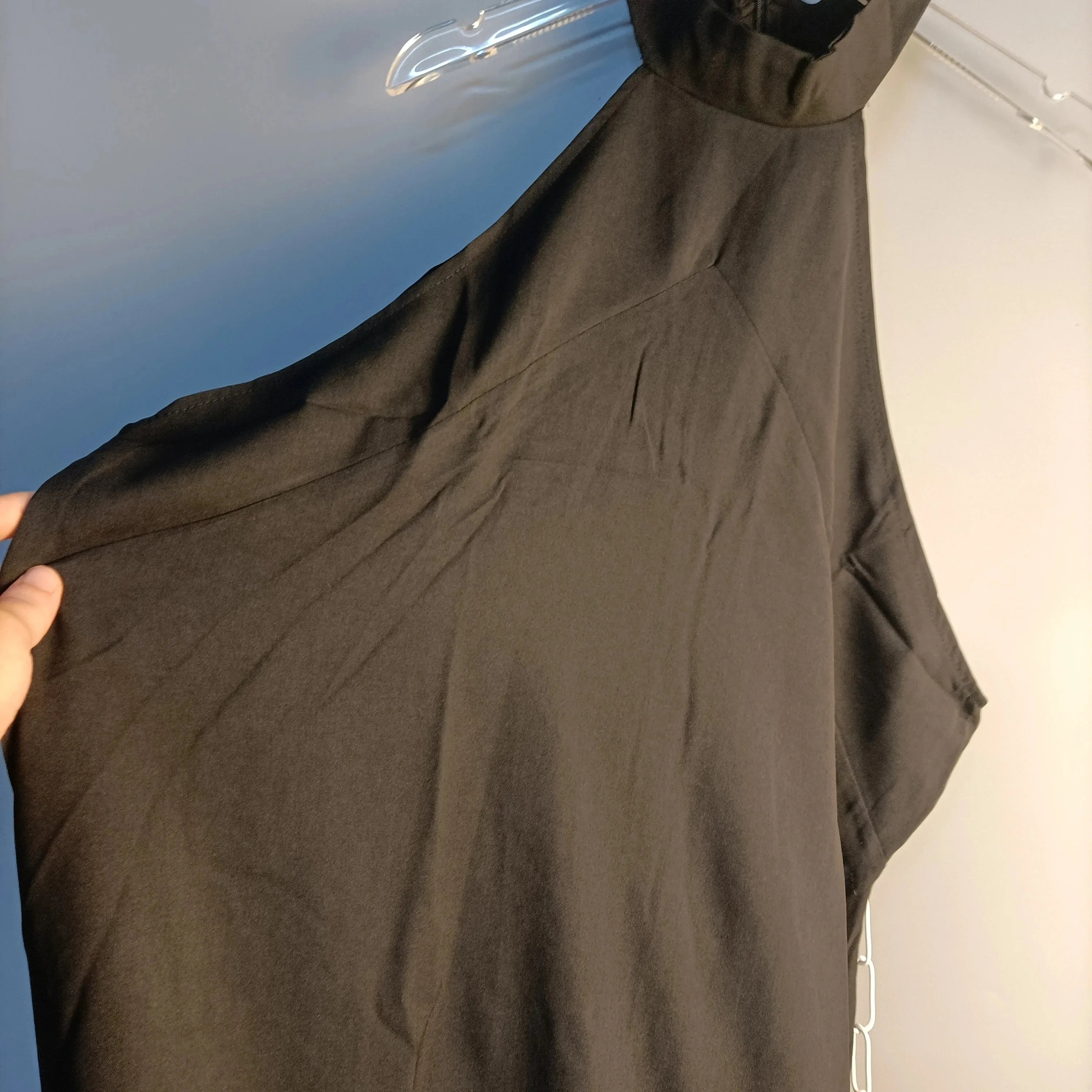 Article comforme à l'image, créez votre style en choisissant votre taille, couleur pour une satifaction parfaite!