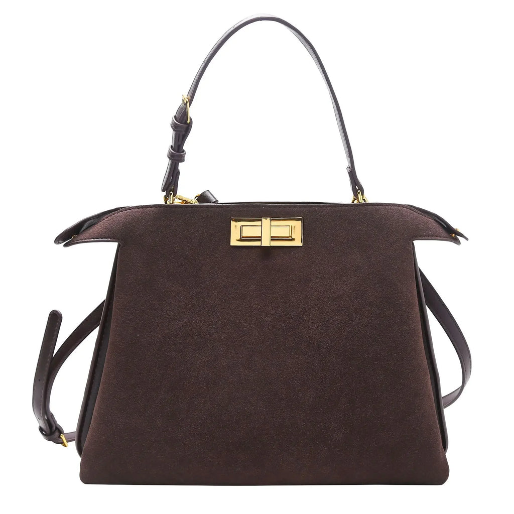 Article comforme à l'image, créez votre style en choisissant votre taille, couleur pour une satifaction parfaite!