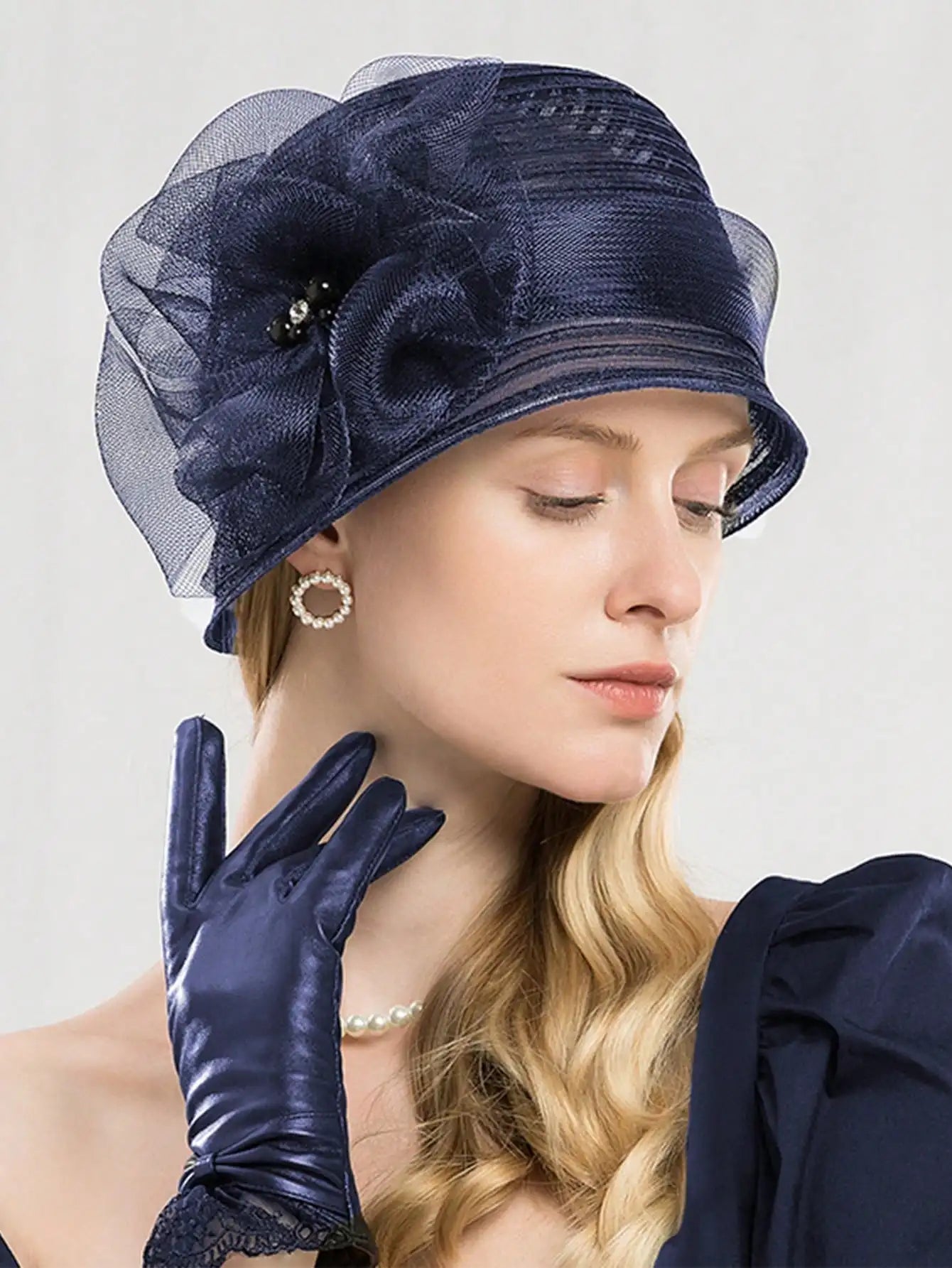 Article comforme à l'image, créez votre style en choisissant votre taille, couleur pour une satifaction parfaite!