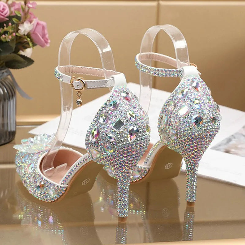 Article comforme à l'image, créez votre style en choisissant votre taille, couleur pour une satifaction parfaite!