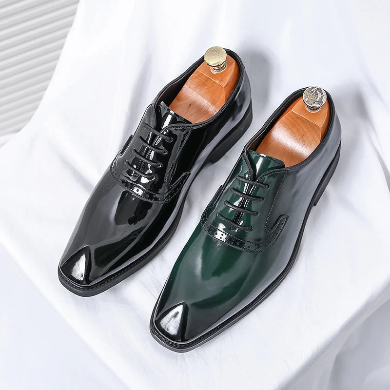 Chaussures en cuir de luxe pour hommes, chaussures en cuir verni pointues Oxford