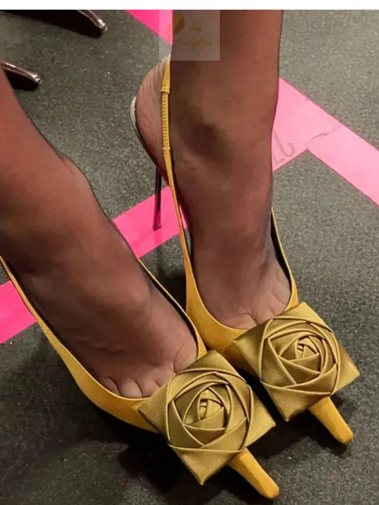 Women's New Pointed Shallow Mouth Sandals Fashion LADYLYS