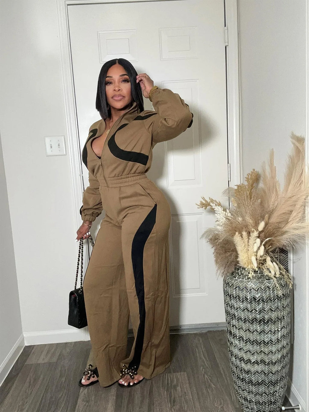 Article comforme à l'image, créez votre style en choisissant votre taille, couleur pour une satifaction parfaite!