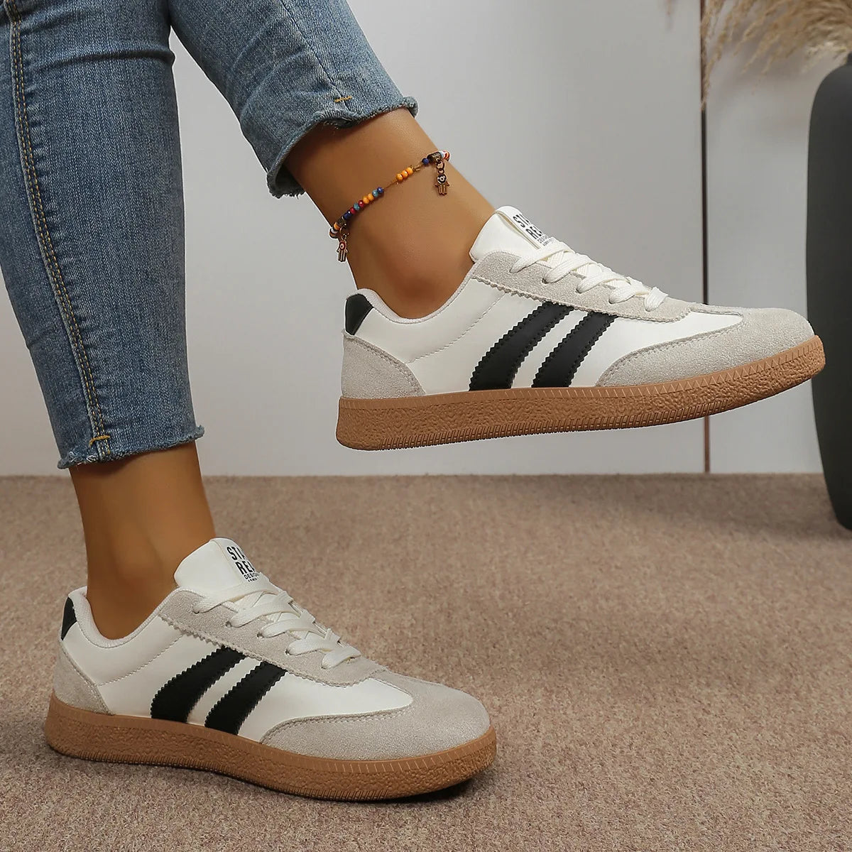 Article comforme à l'image, créez votre style en choisissant votre taille, couleur pour une satifaction parfaite!