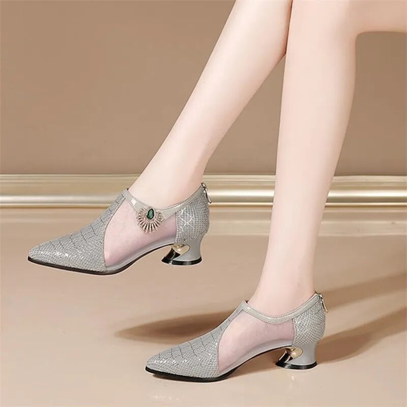 Chaussures classique haute qualité en cuir Pu sans lacet pompes dame