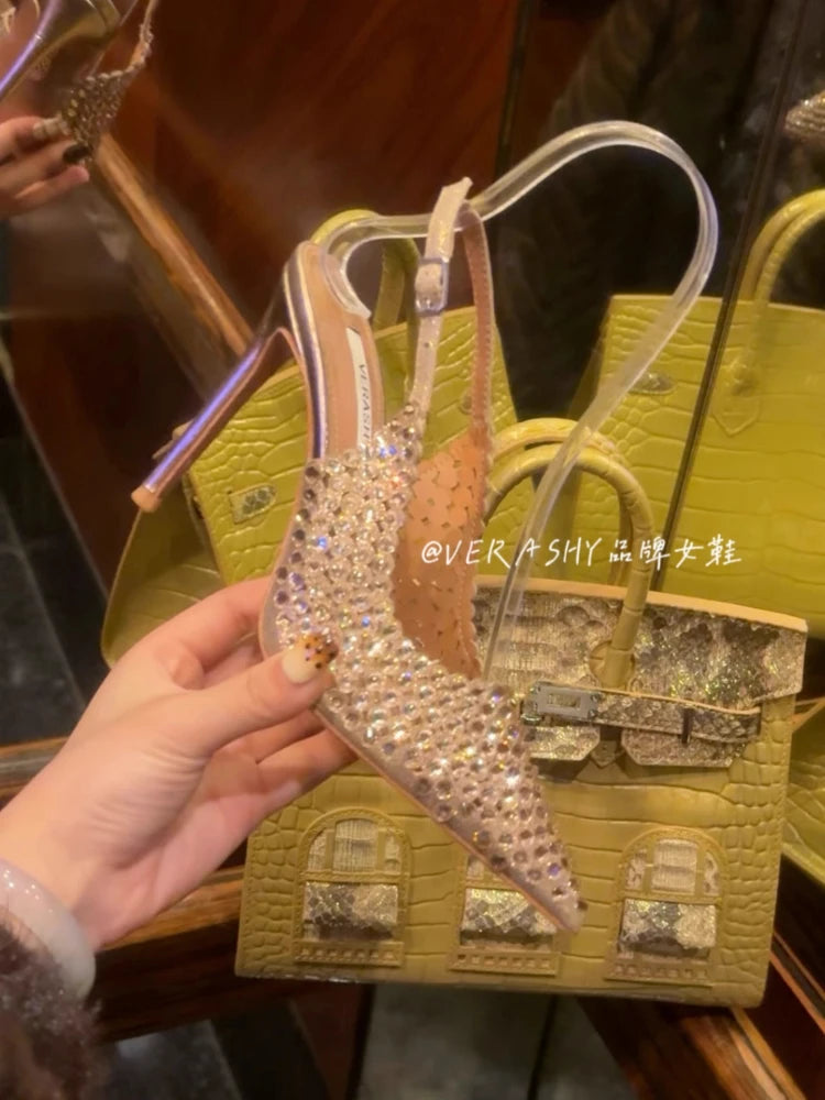 Article comforme à l'image, créez votre style en choisissant votre taille, couleur pour une satifaction parfaite!