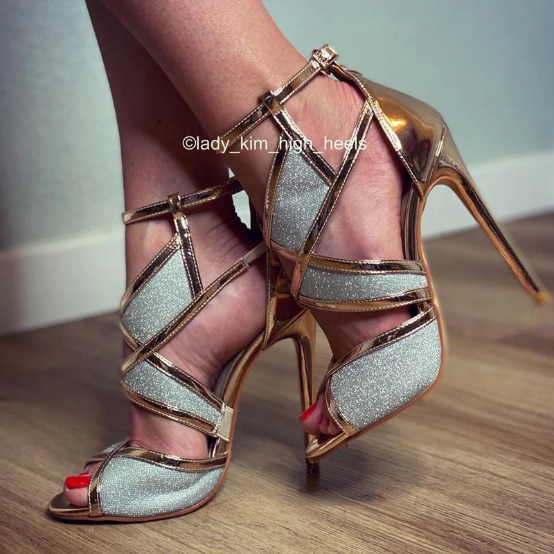 Article comforme à l'image, créez votre style en choisissant votre taille, couleur pour une satifaction parfaite!