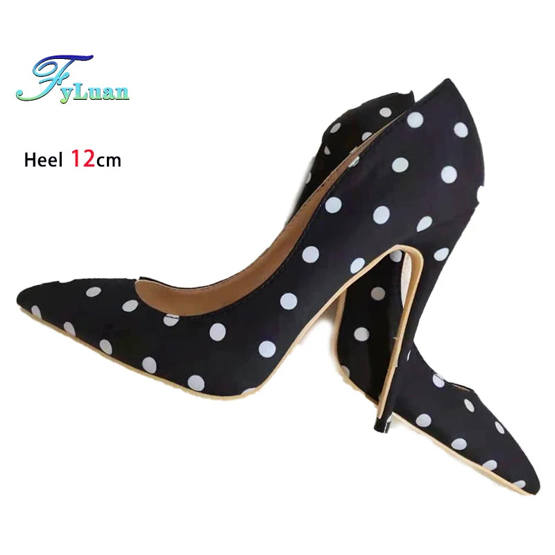 Article comforme à l'image, créez votre style en choisissant votre taille, couleur pour une satifaction parfaite!