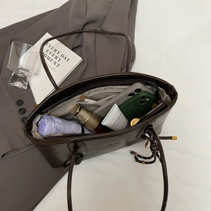 Article comforme à l'image, créez votre style en choisissant votre taille, couleur pour une satifaction parfaite!