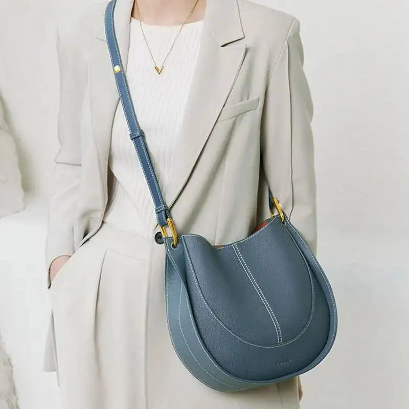 Article comforme à l'image, créez votre style en choisissant votre taille, couleur pour une satifaction parfaite!