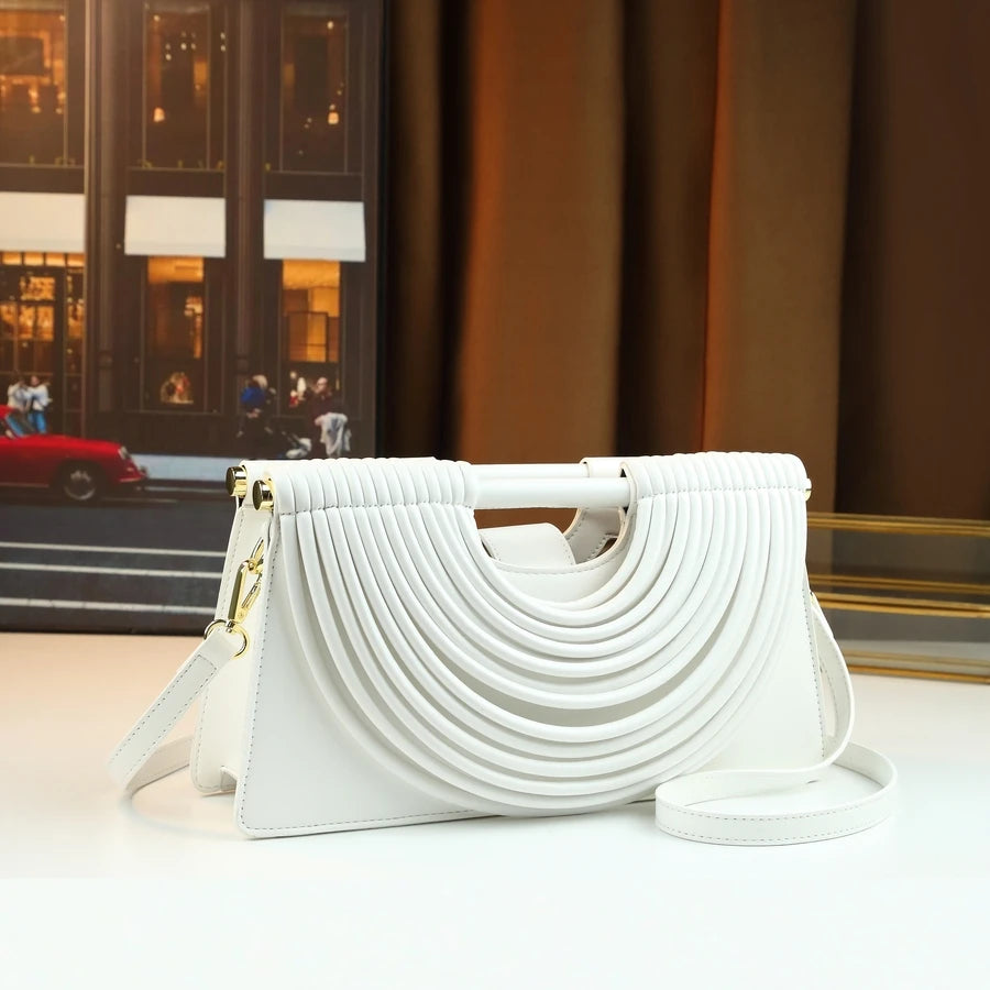 Article comforme à l'image, créez votre style en choisissant votre taille, couleur pour une satifaction parfaite!