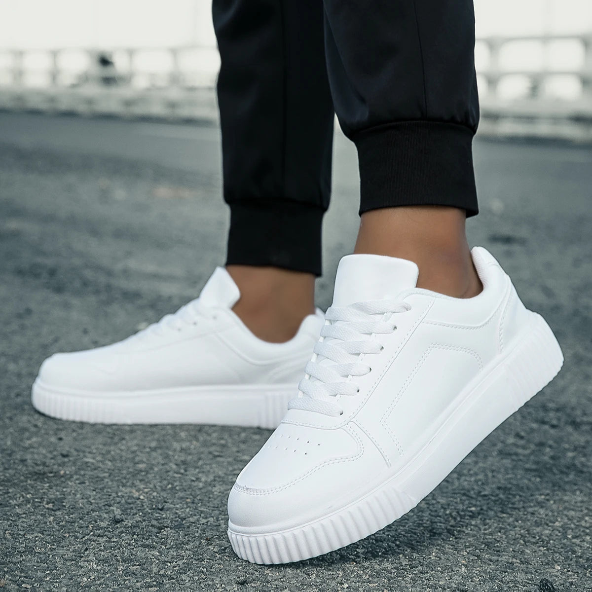 Article comforme à l'image, créez votre style en choisissant votre taille, couleur pour une satifaction parfaite!