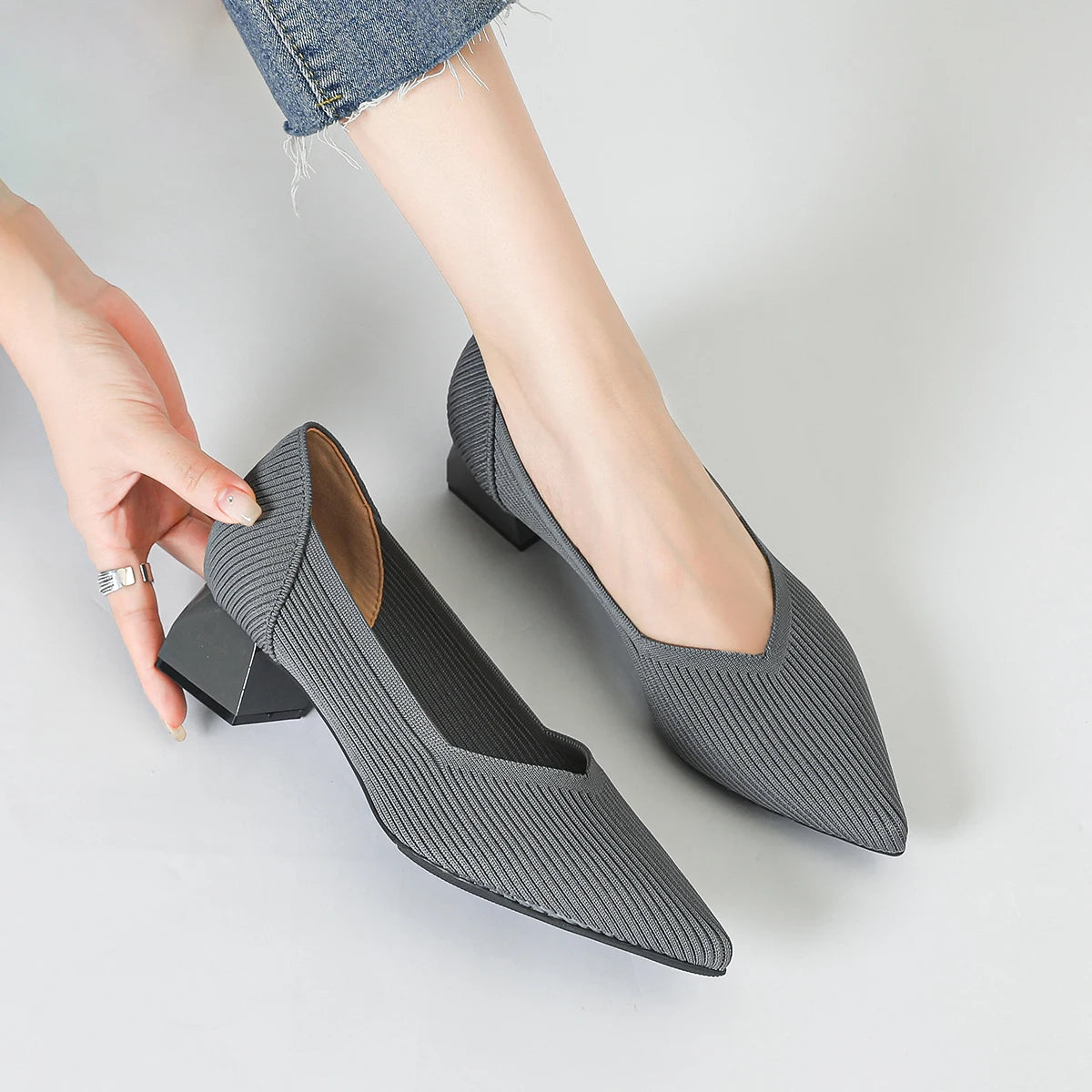 Article comforme à l'image, créez votre style en choisissant votre taille, couleur pour une satifaction parfaite!