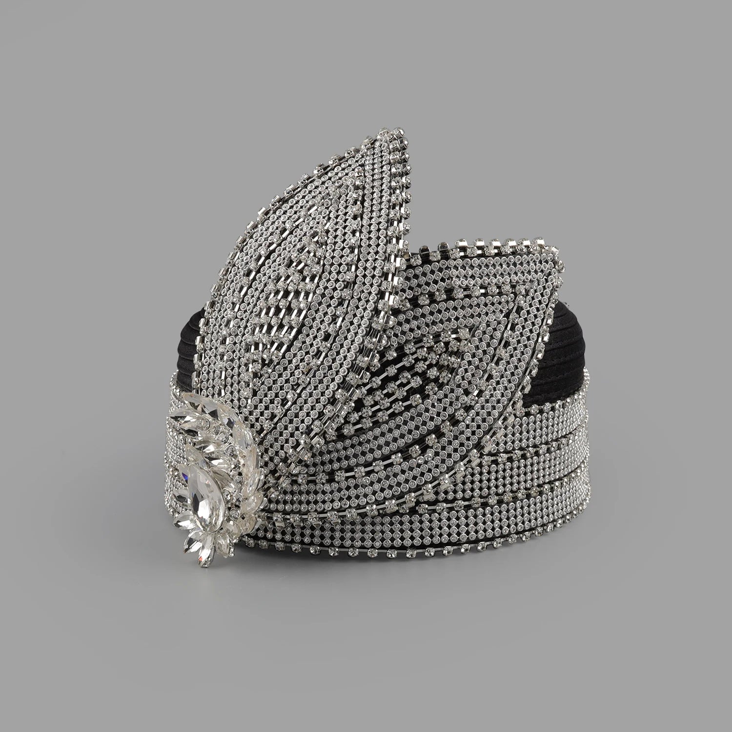 Article comforme à l'image, créez votre style en choisissant votre taille, couleur pour une satifaction parfaite!