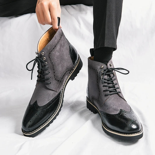 Bottes d'affaires montantes au design classique Brogue avec lacets