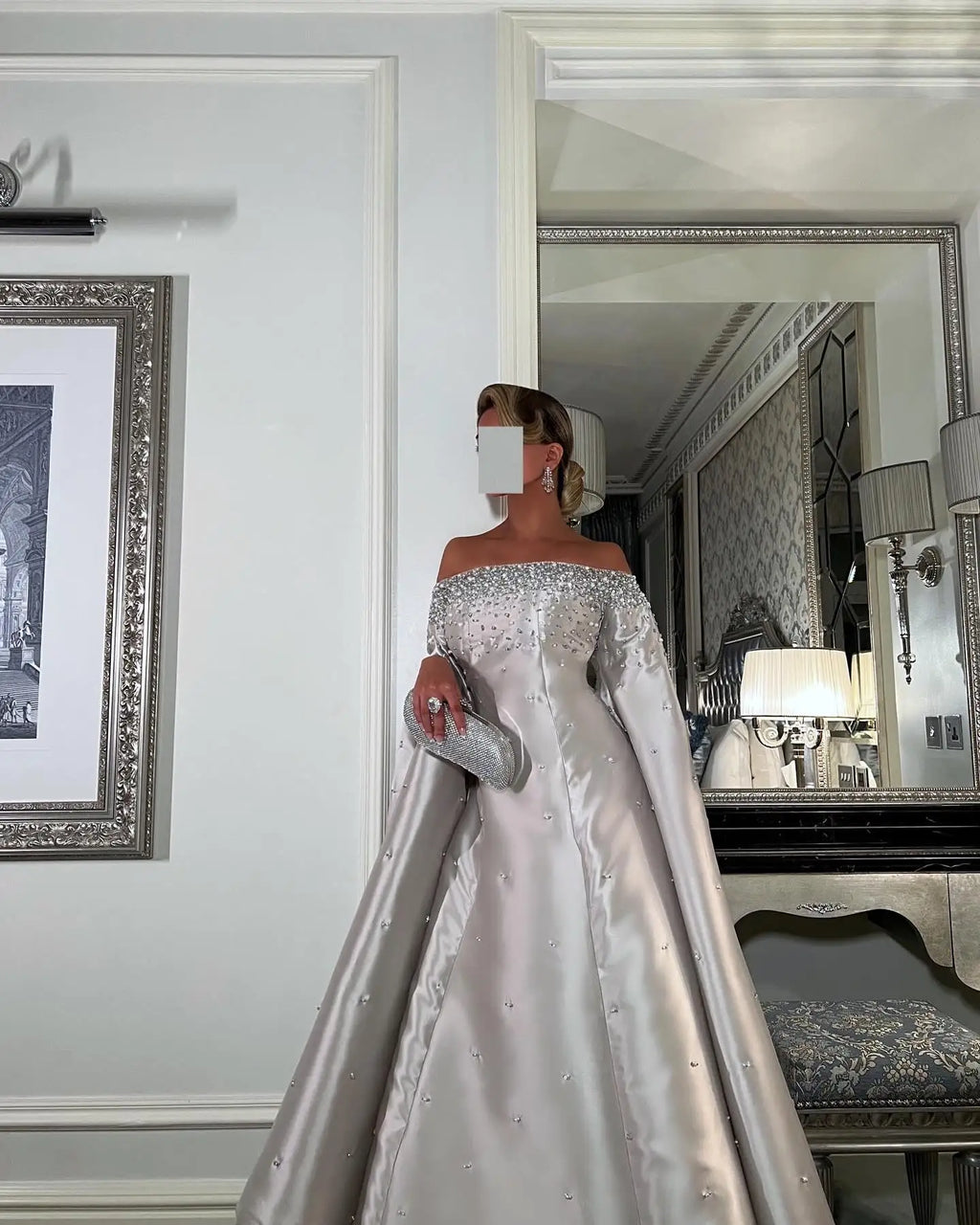 Article comforme à l'image, créez votre style en choisissant votre taille, couleur pour une satifaction parfaite!